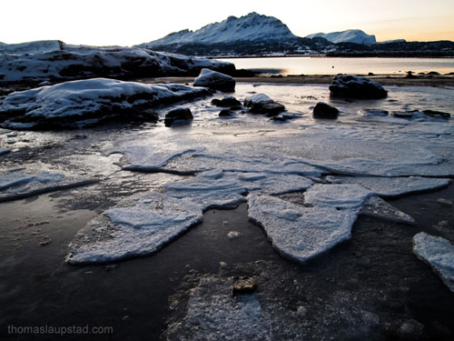 Picture of ice on the coast - Midwinter in Northern Norway